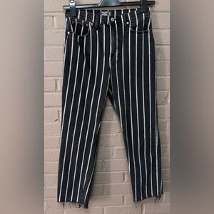 Abercrombie & Fitch striped straight ankle jeans 6
